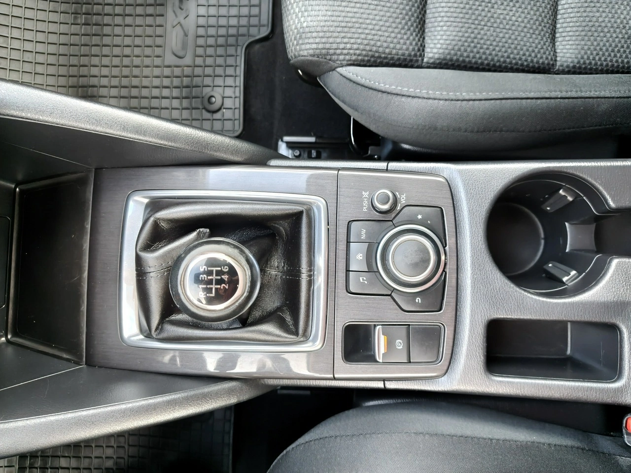 Mazda CX-5 - Zdjęcie 11