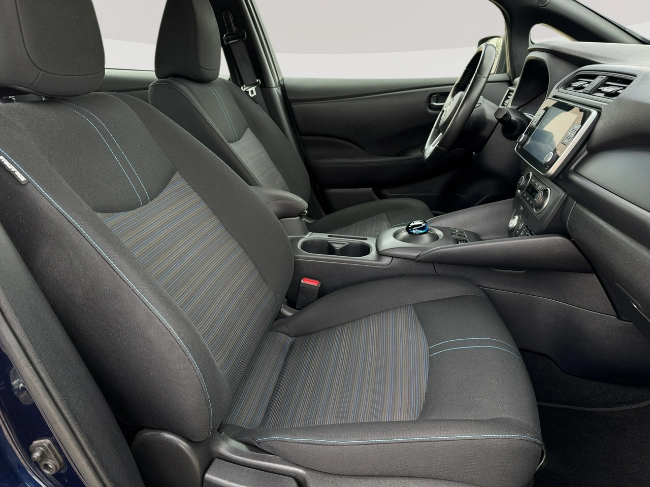 Nissan Leaf - Zdjęcie 25