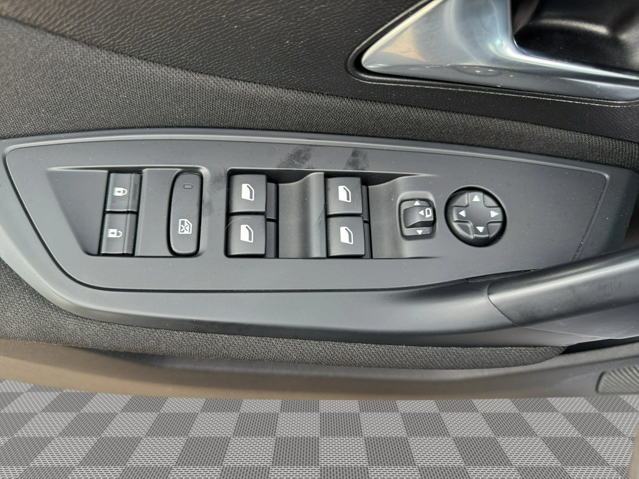 Peugeot 308 - Zdjęcie 10