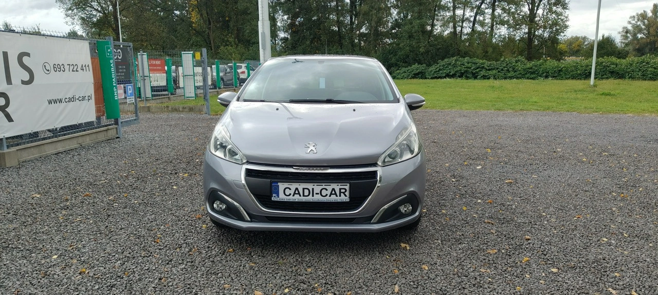 Peugeot 208 - Zdjęcie 1