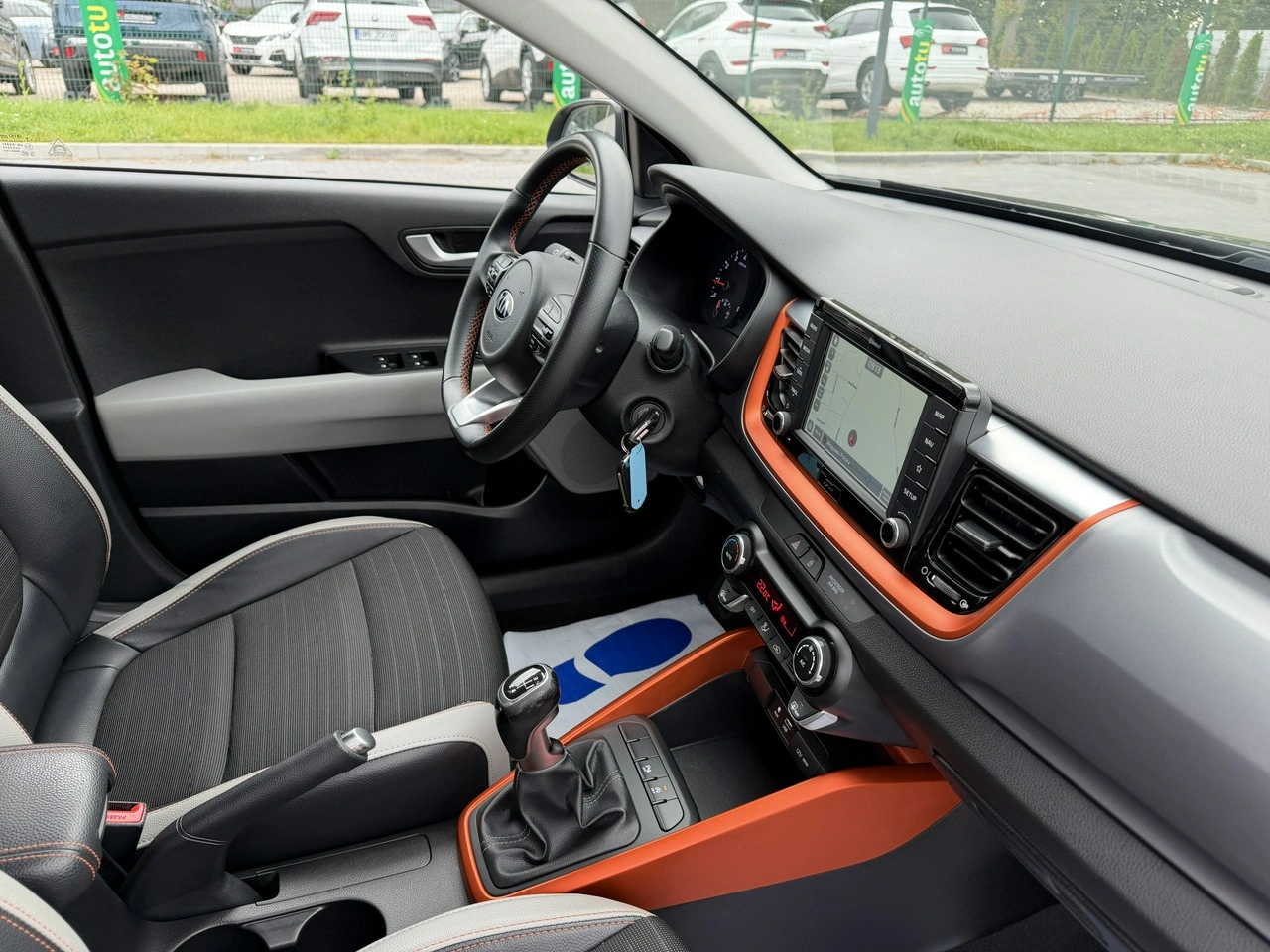 Kia Stonic - Zdjęcie 36