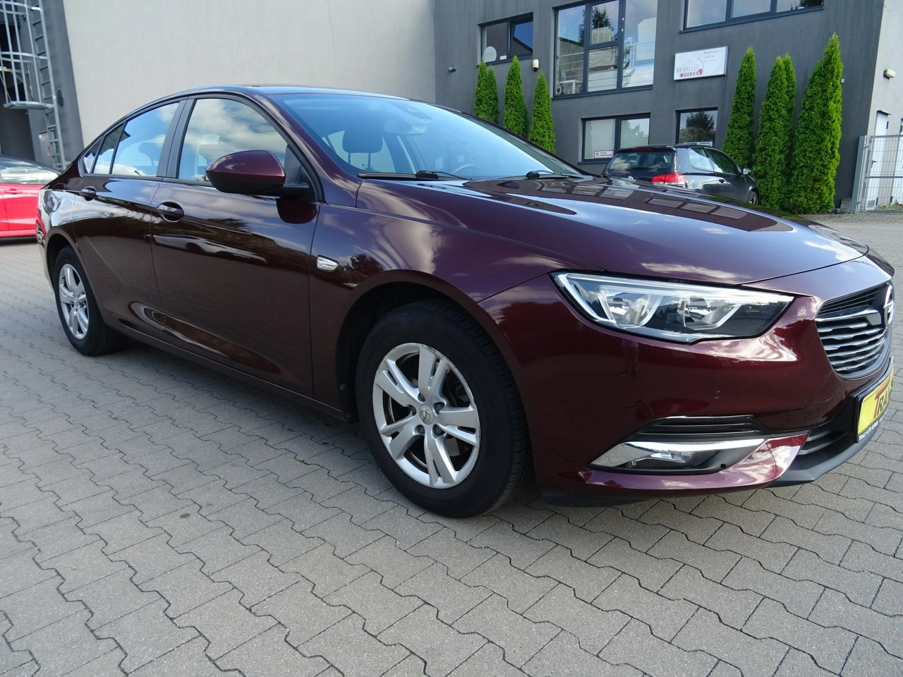 Opel Insignia Grand Sport - Zdjęcie 2