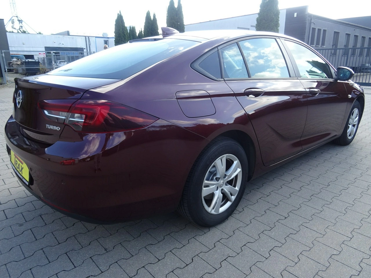 Opel Insignia Grand Sport - Zdjęcie 6