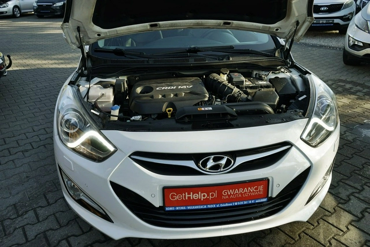Hyundai i40 - Zdjęcie 12