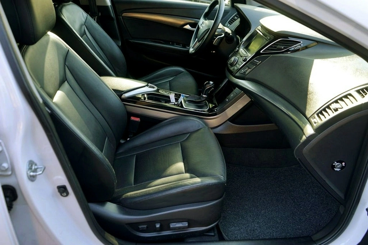 Hyundai i40 - Zdjęcie 16