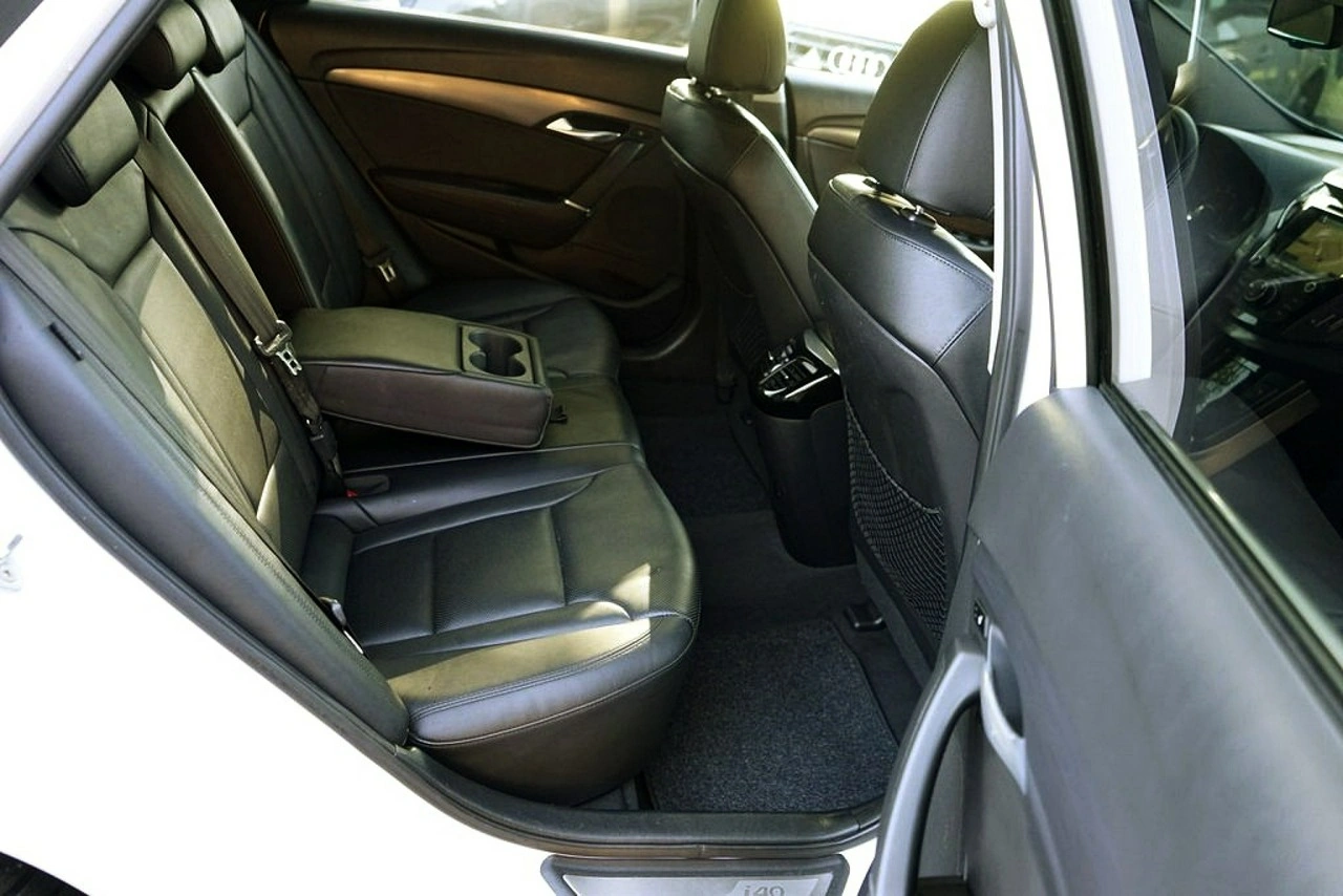 Hyundai i40 - Zdjęcie 17