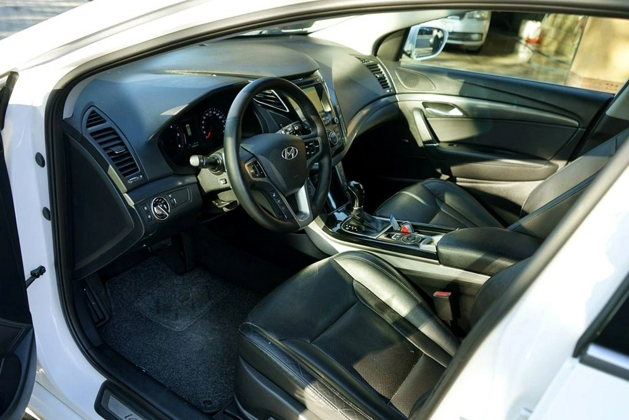 Hyundai i40 - Zdjęcie 20