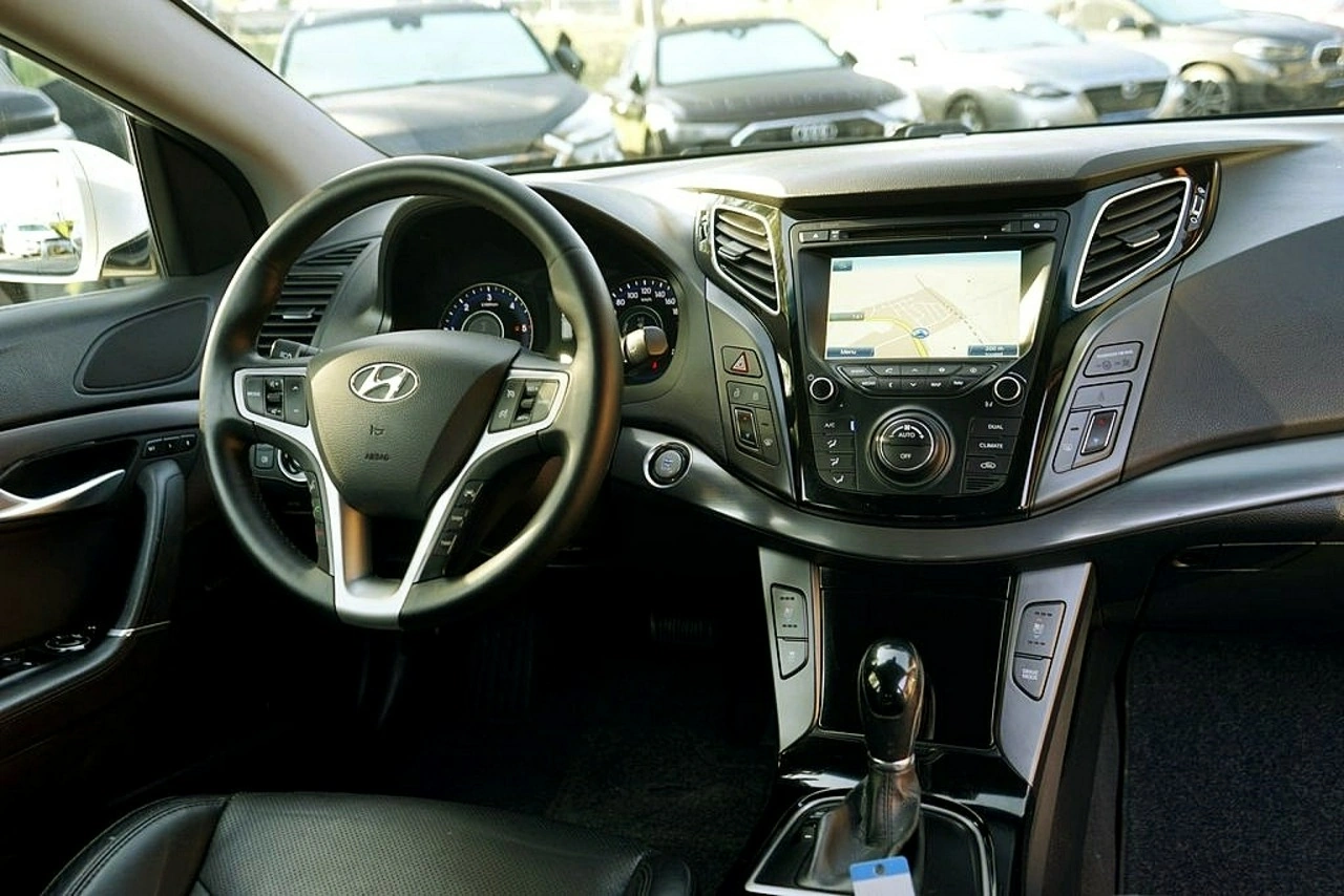 Hyundai i40 - Zdjęcie 23