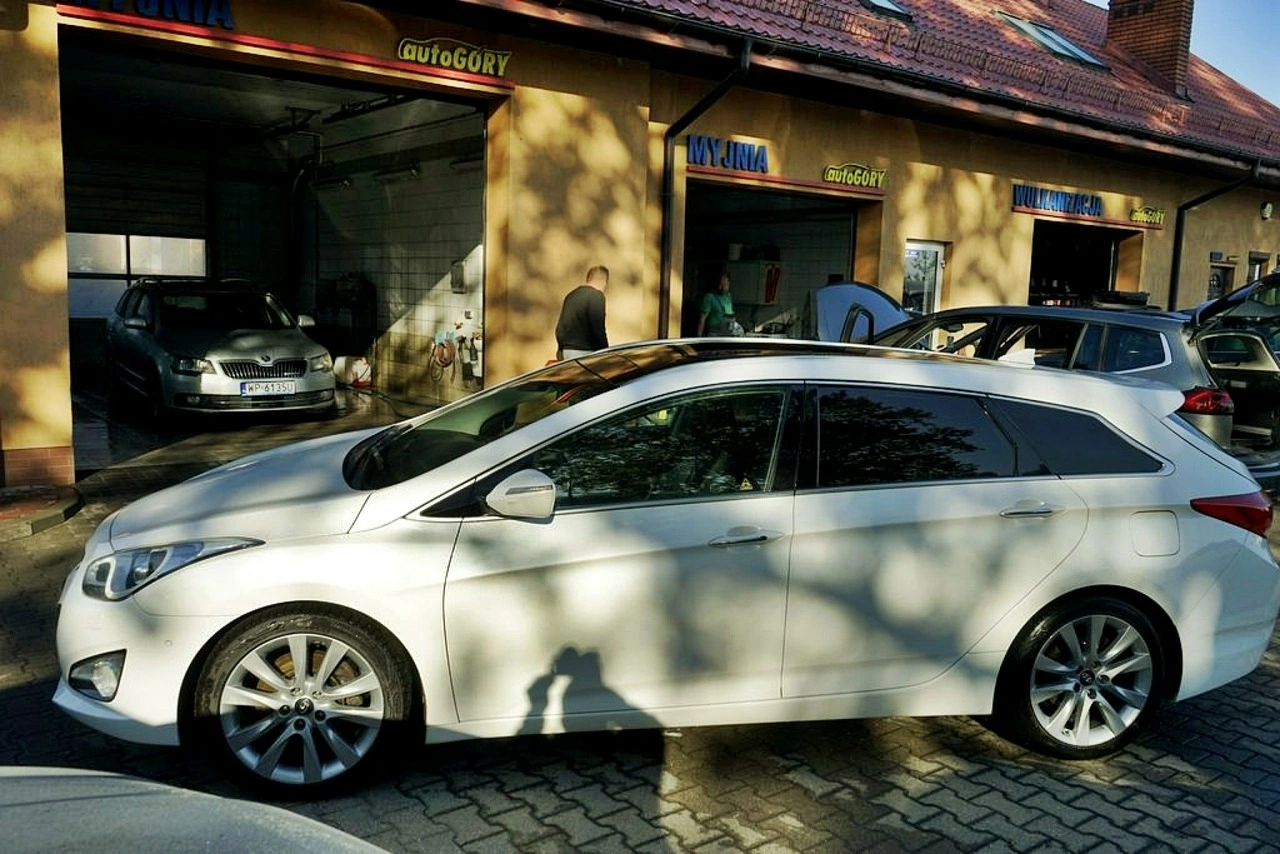 Hyundai i40 - Zdjęcie 2