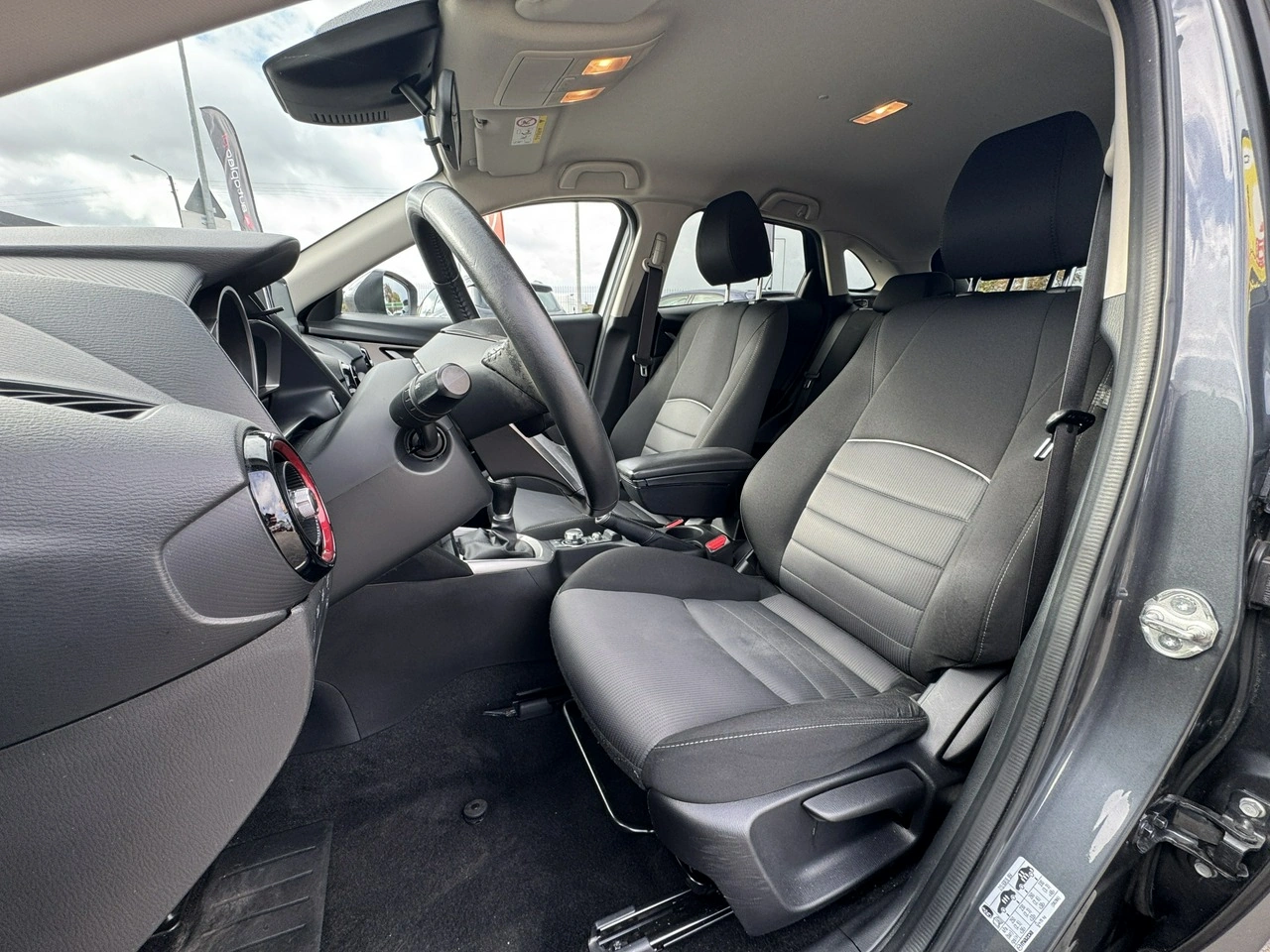 Mazda CX-3 - Zdjęcie 15