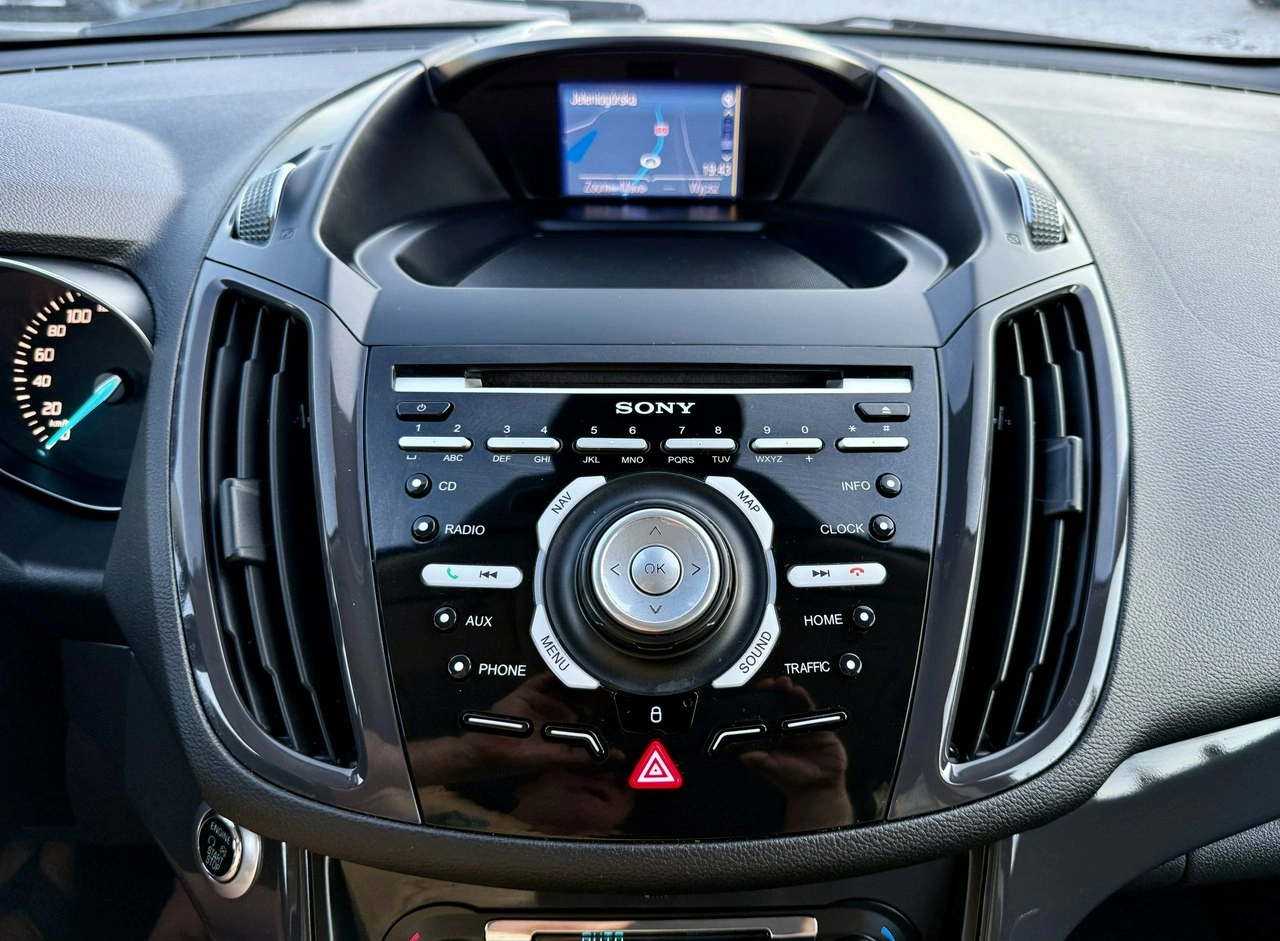 Ford Kuga - Zdjęcie 23