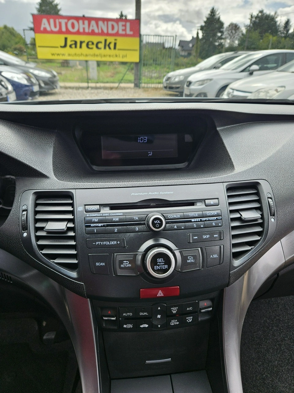 Honda Accord - Zdjęcie 16
