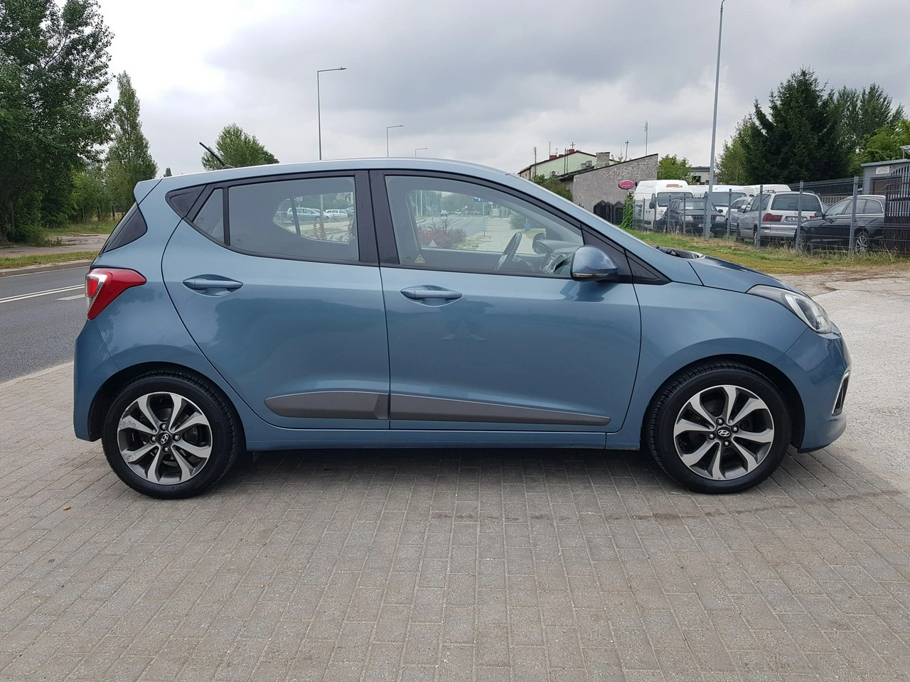 Hyundai i10 - Zdjęcie 3