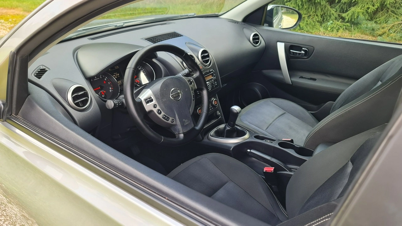 Nissan Qashqai - Zdjęcie 10