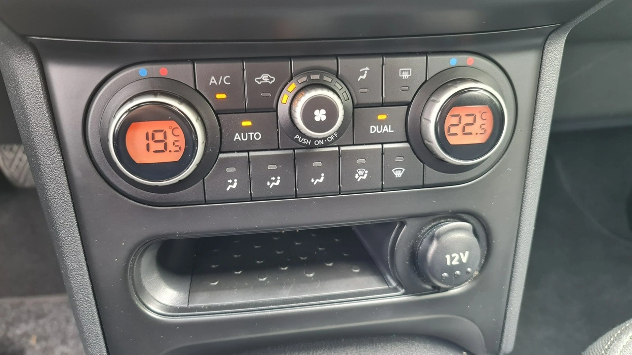 Nissan Qashqai - Zdjęcie 21