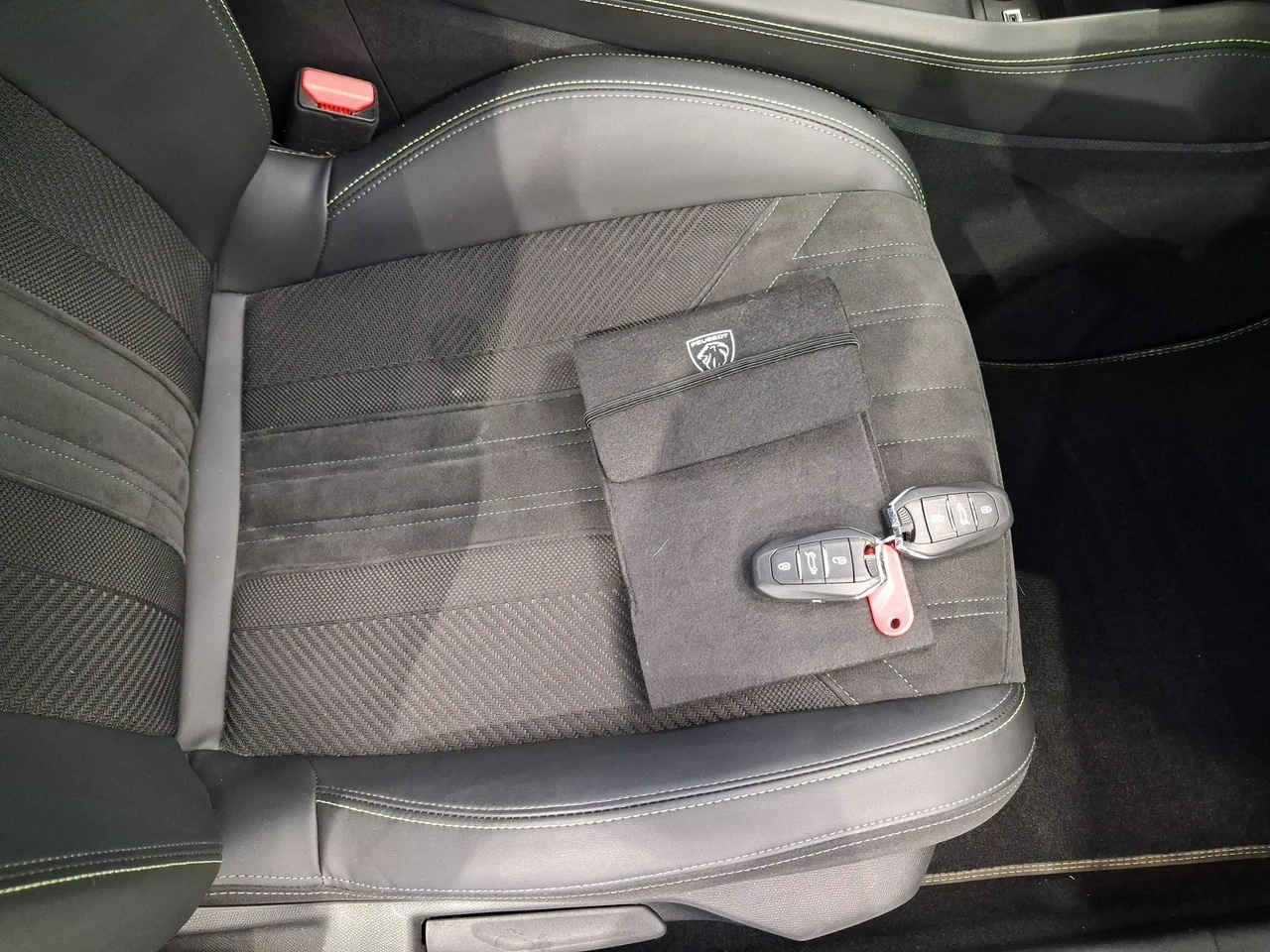 Peugeot 308 - Zdjęcie 23