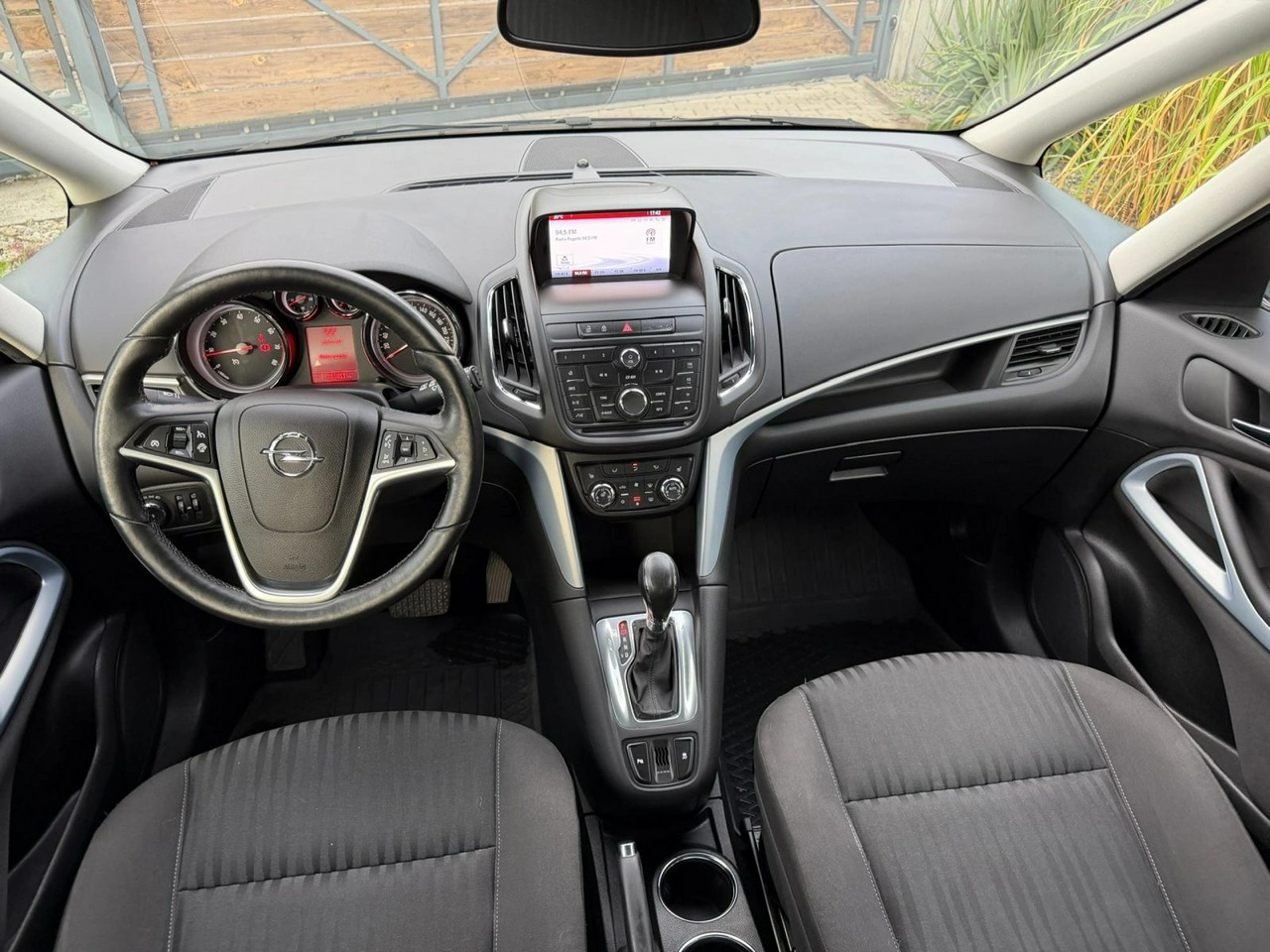 Opel Zafira - Zdjęcie 11