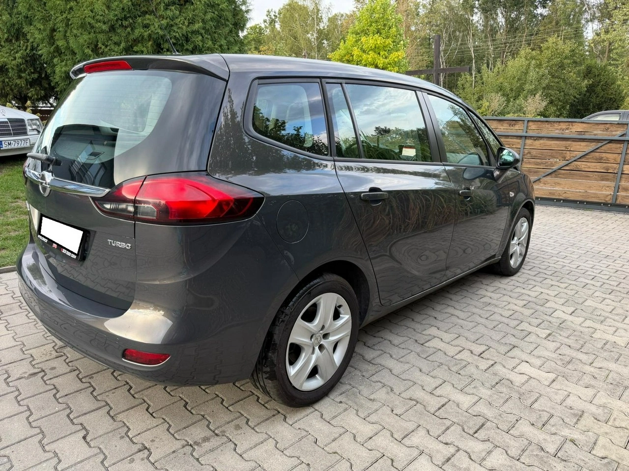 Opel Zafira - Zdjęcie 2