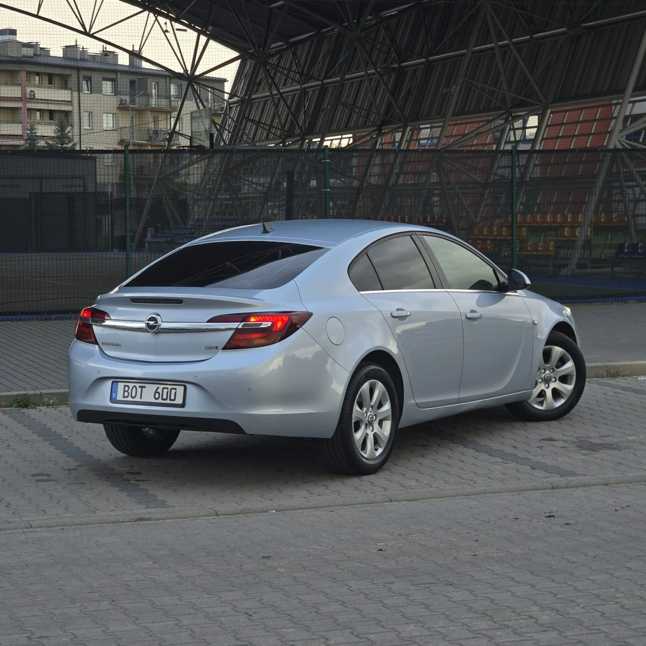 Opel Insignia - Zdjęcie 15