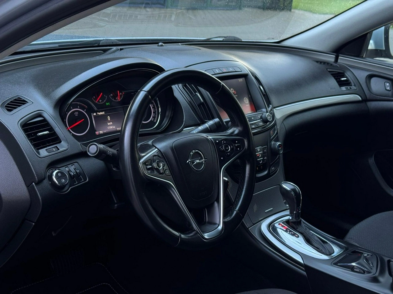 Opel Insignia - Zdjęcie 19