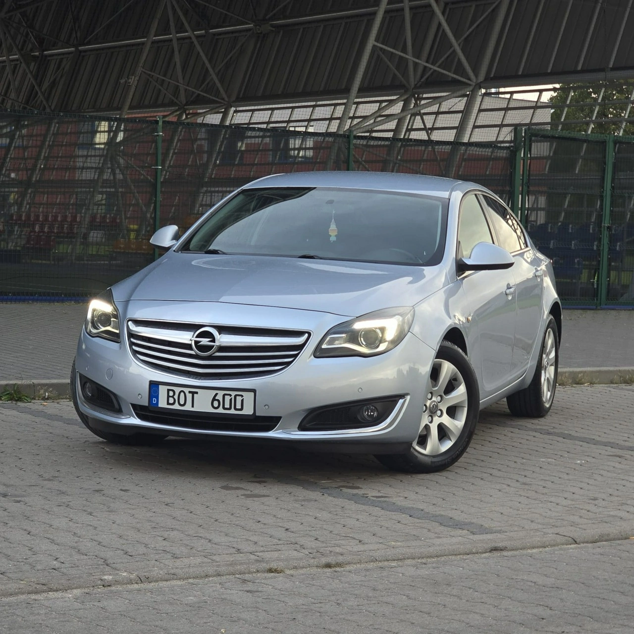 Opel Insignia - Zdjęcie 3