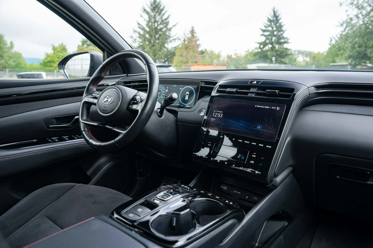 Hyundai Tucson - Zdjęcie 23