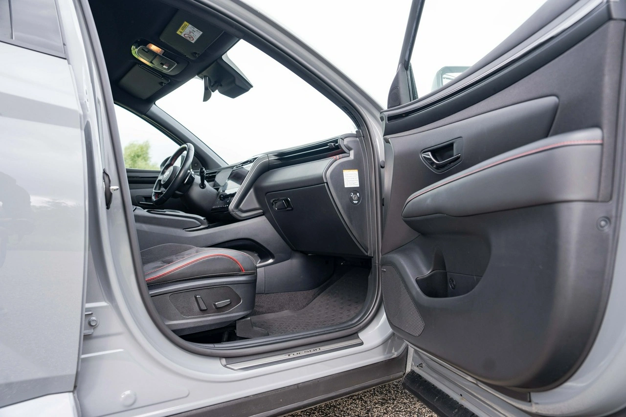 Hyundai Tucson - Zdjęcie 25