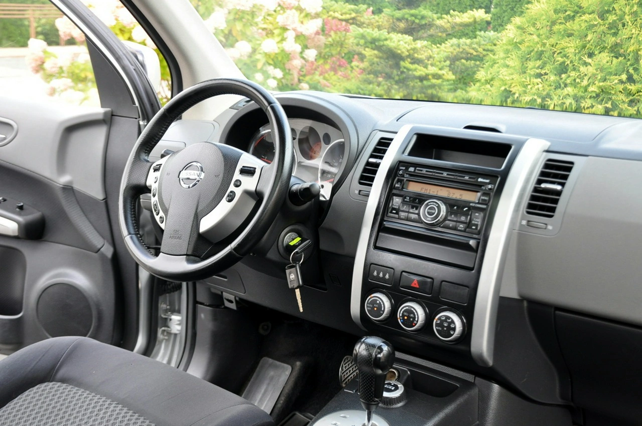 Nissan X-Trail - Zdjęcie 24