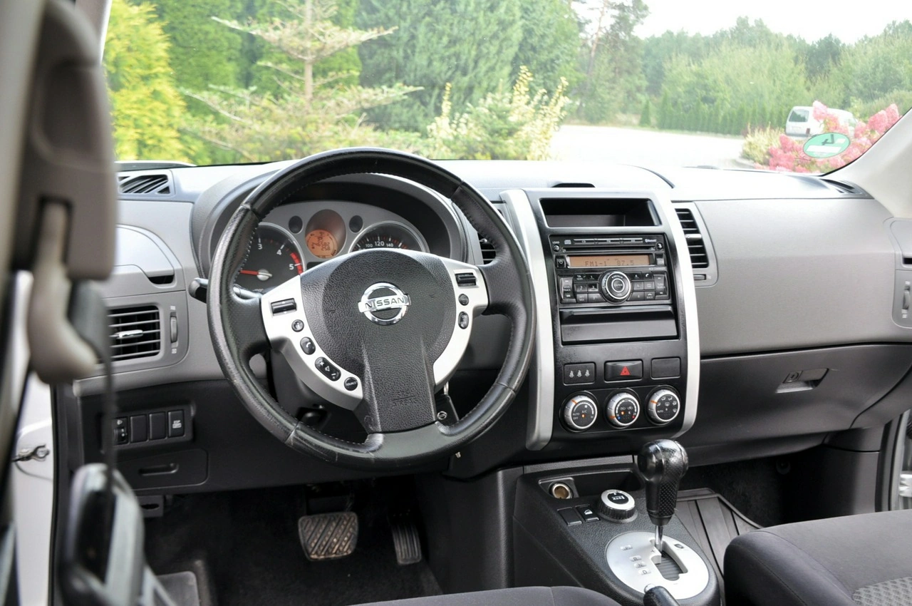 Nissan X-Trail - Zdjęcie 28