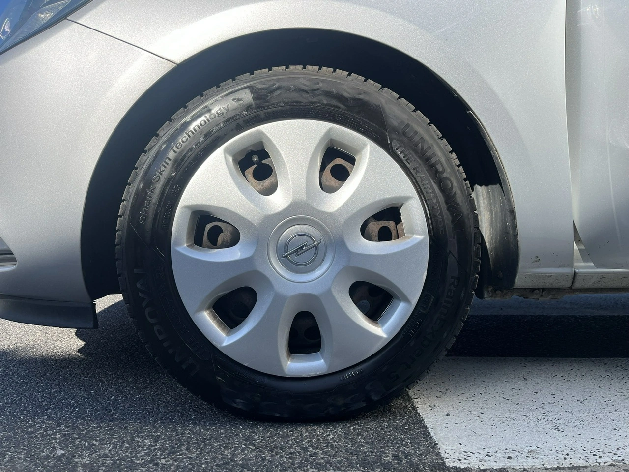 Opel Corsa - Zdjęcie 19