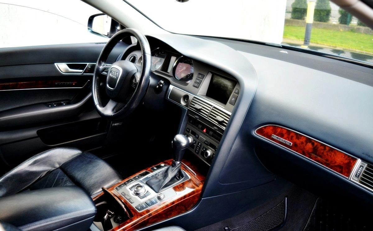 Audi A6 Avant - Zdjęcie 24