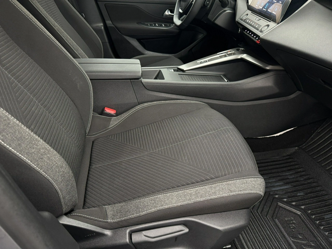 Peugeot 308 - Zdjęcie 26
