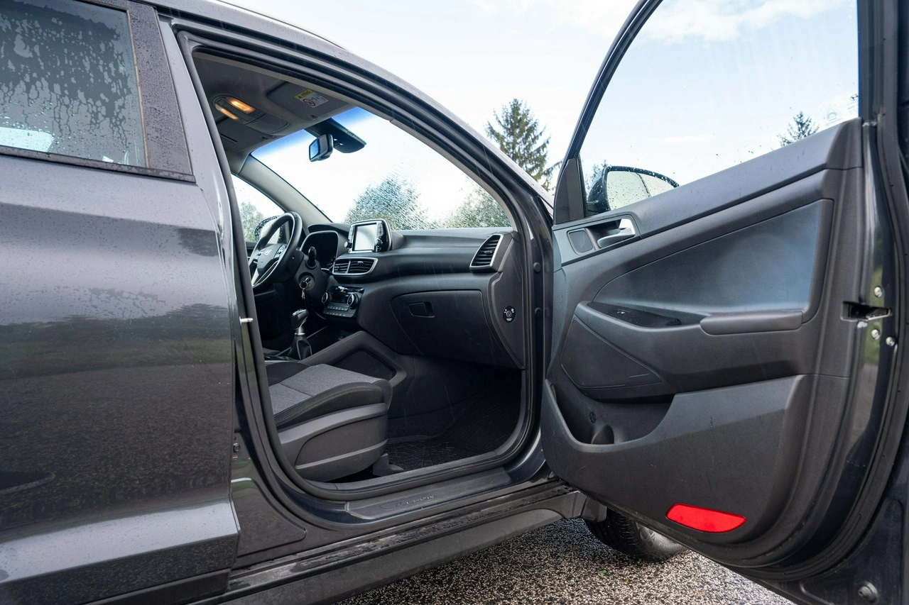 Hyundai Tucson - Zdjęcie 22