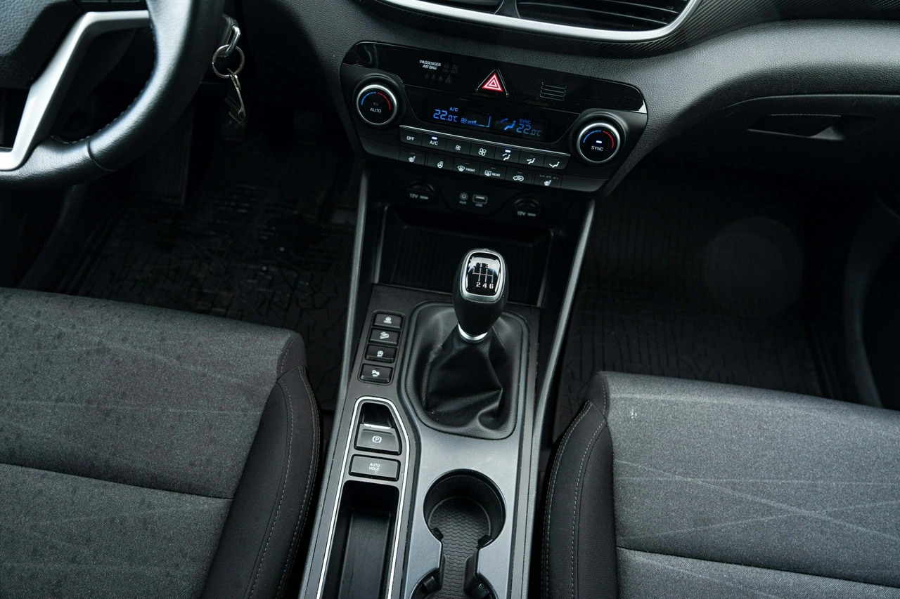 Hyundai Tucson - Zdjęcie 24