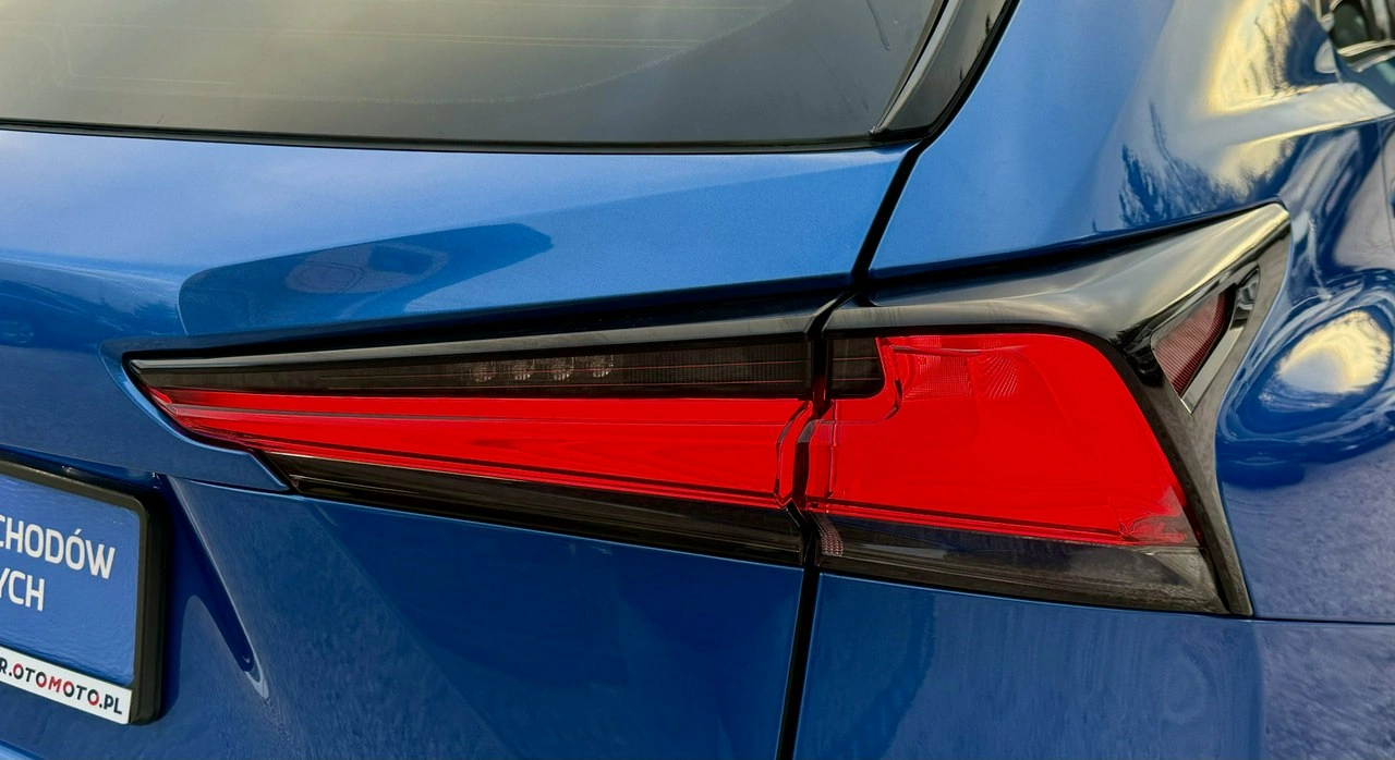 Lexus NX - Zdjęcie 17