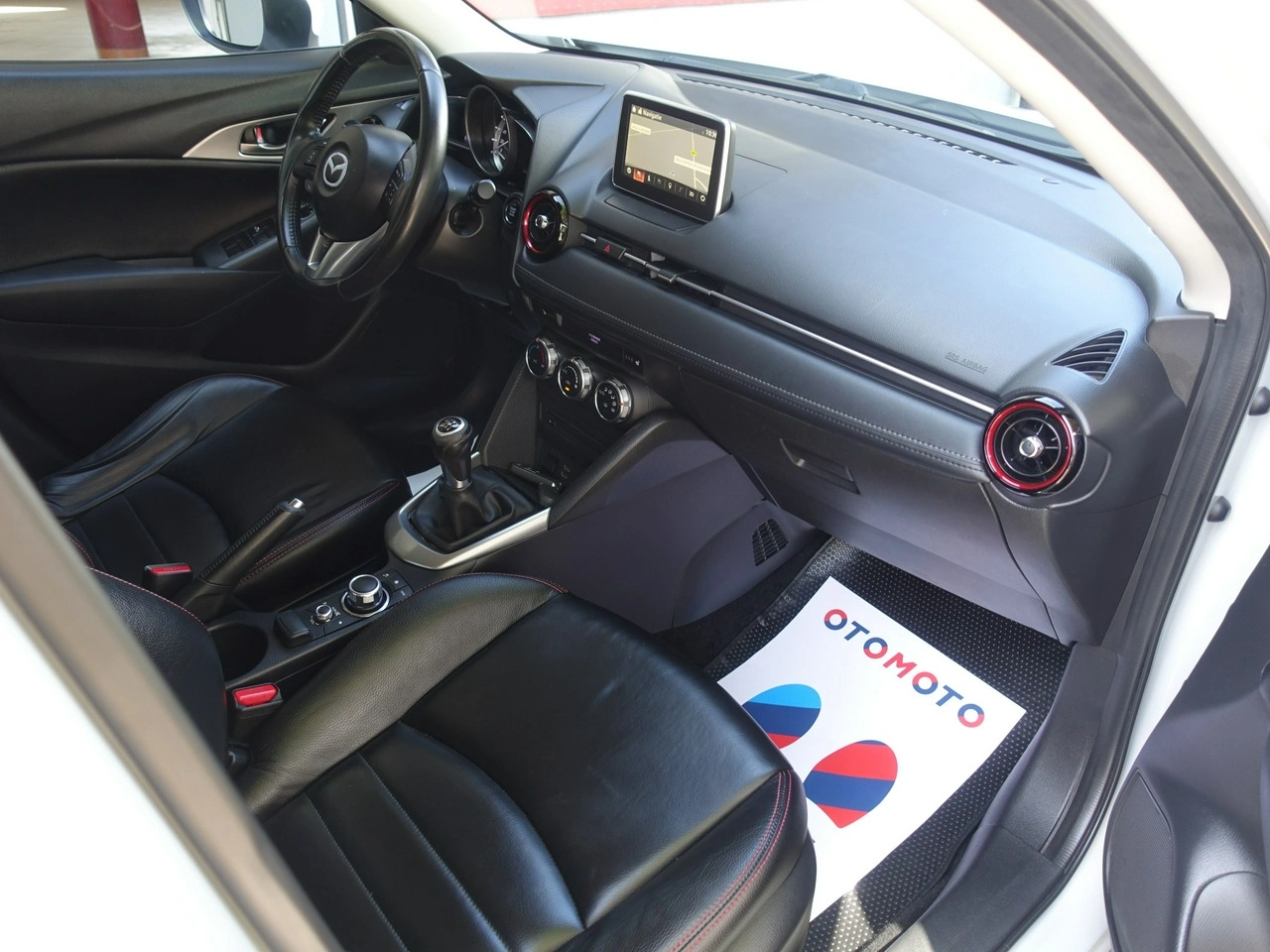 Mazda CX-3 - Zdjęcie 11