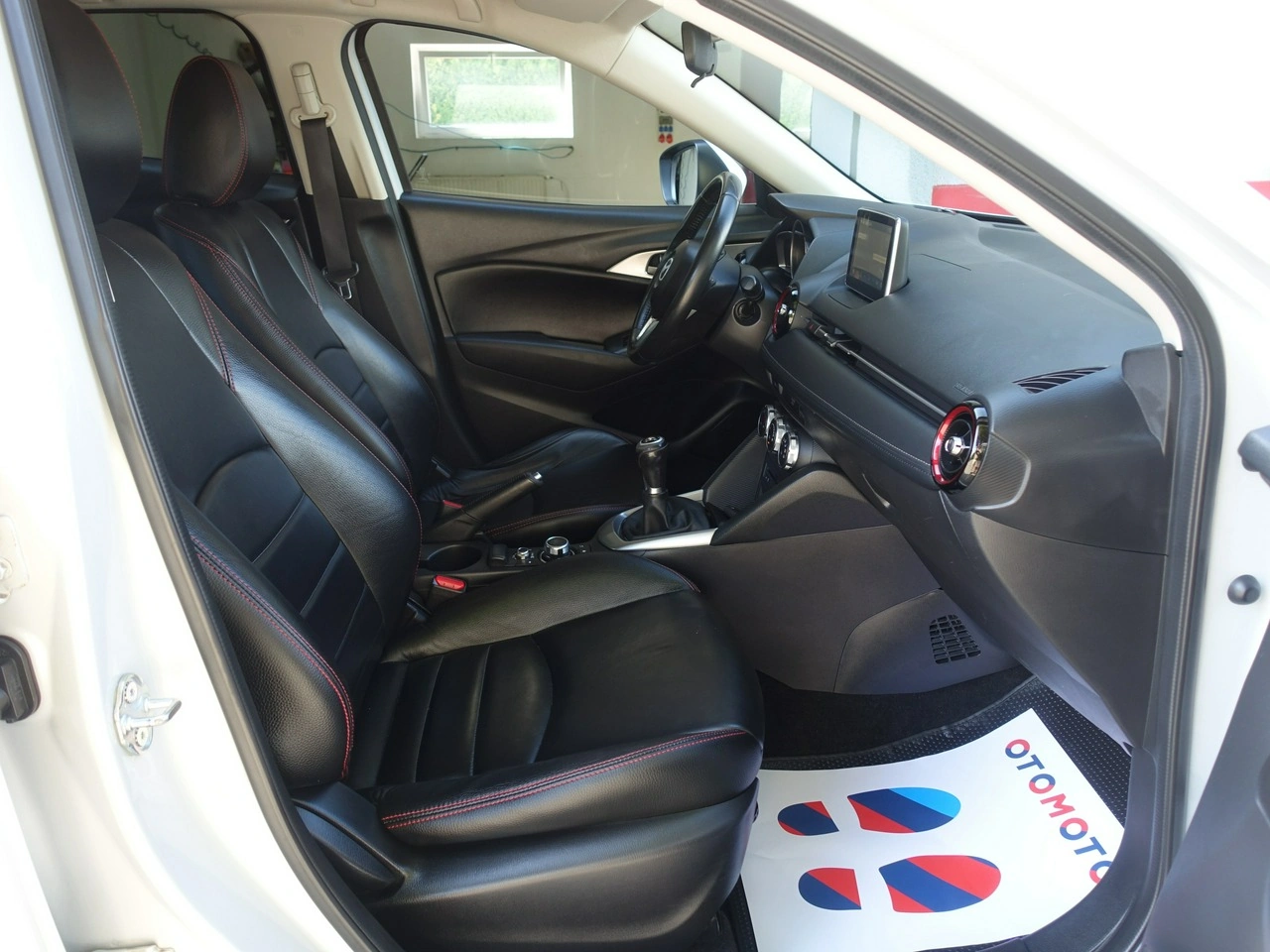 Mazda CX-3 - Zdjęcie 12