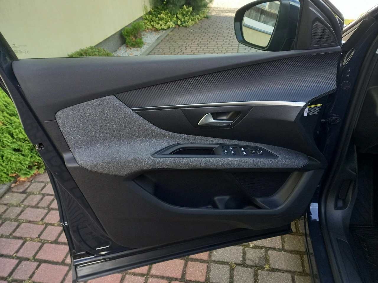 Peugeot 3008 - Zdjęcie 25