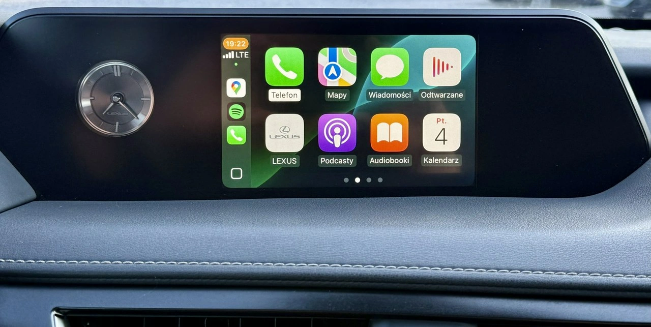 Lexus UX - Zdjęcie 32