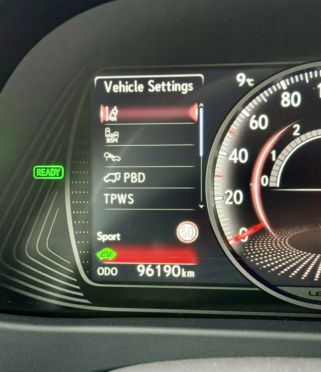 Lexus UX - Zdjęcie 24