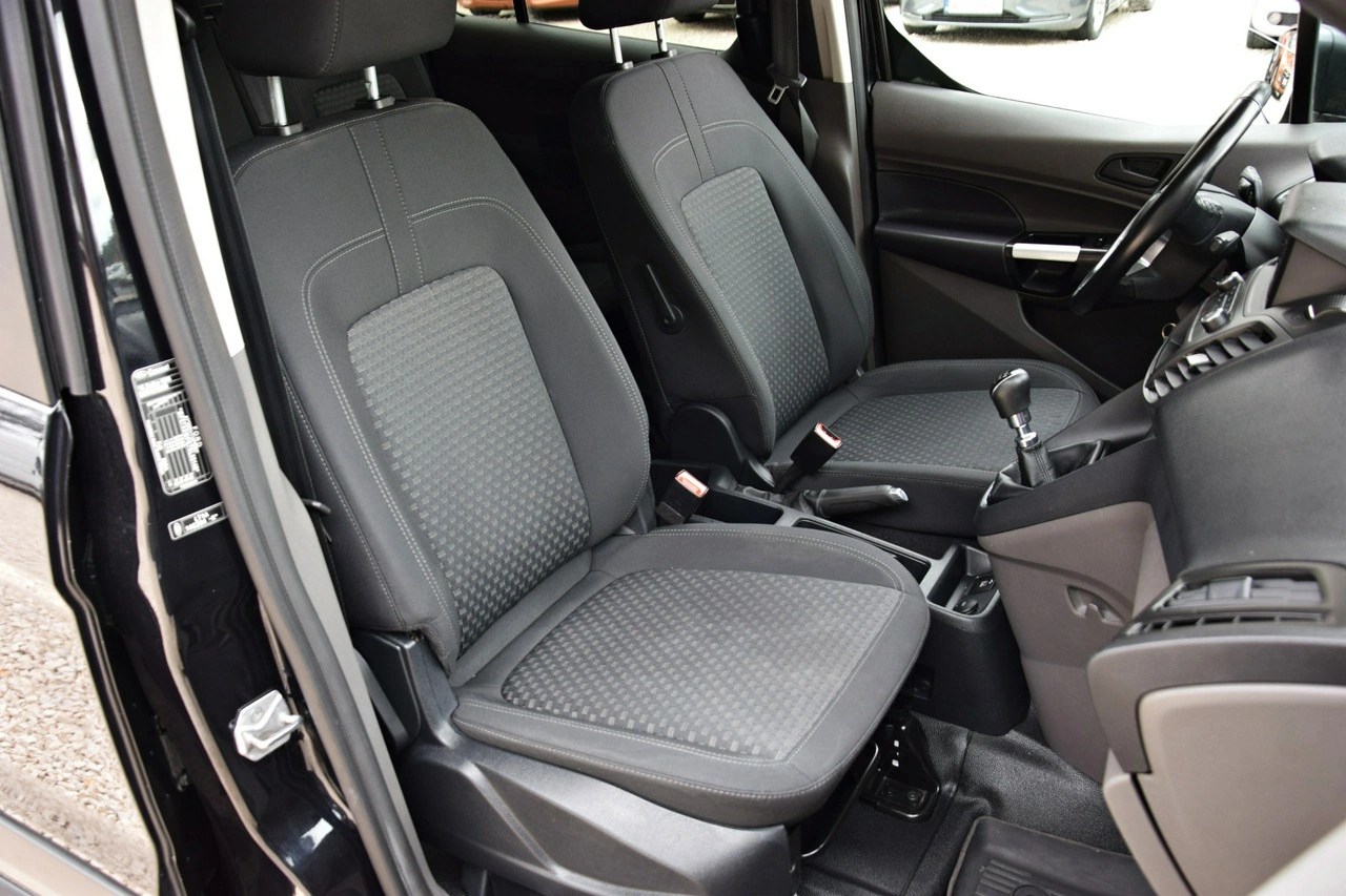 Ford Transit Connect - Zdjęcie 36