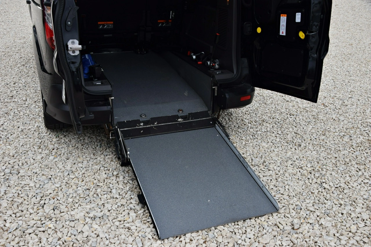 Ford Transit Connect - Zdjęcie 38