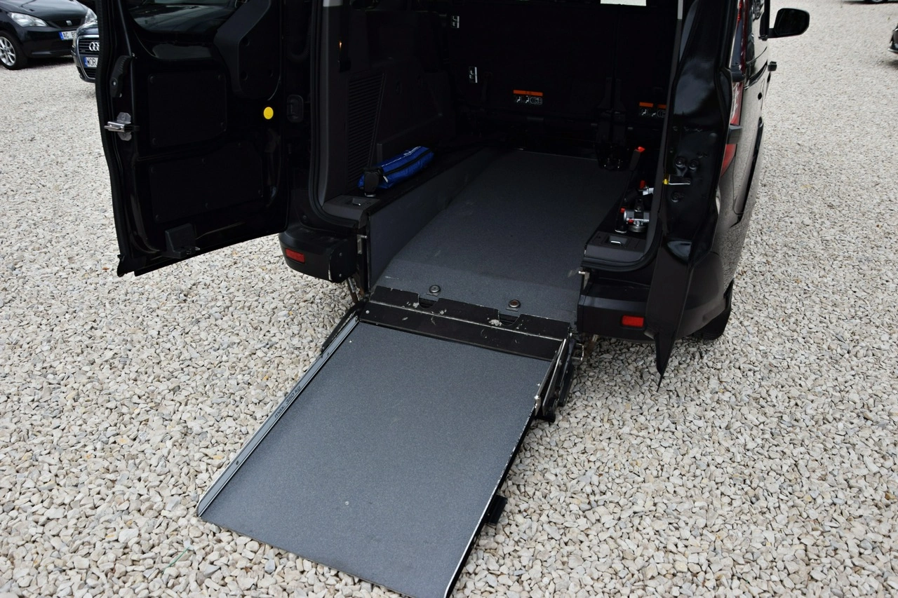 Ford Transit Connect - Zdjęcie 39