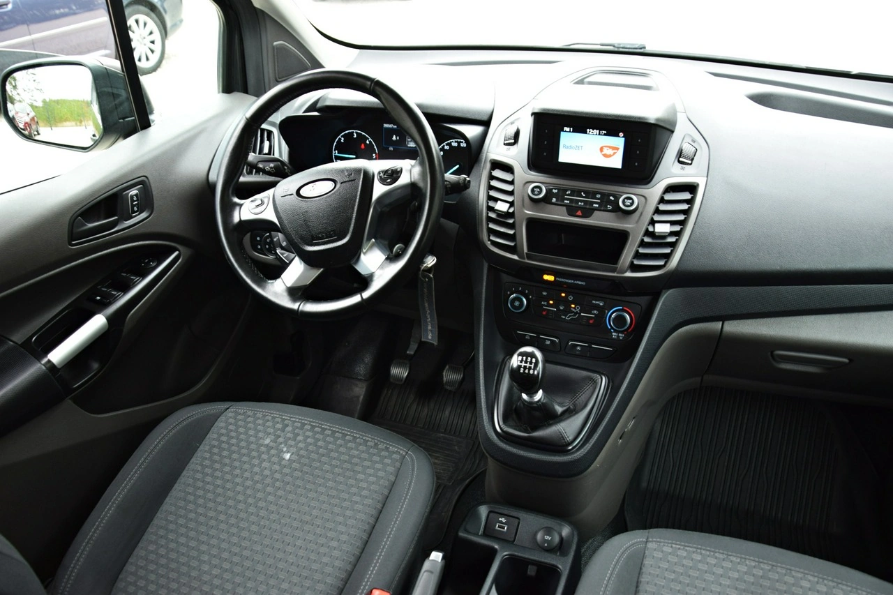 Ford Transit Connect - Zdjęcie 4