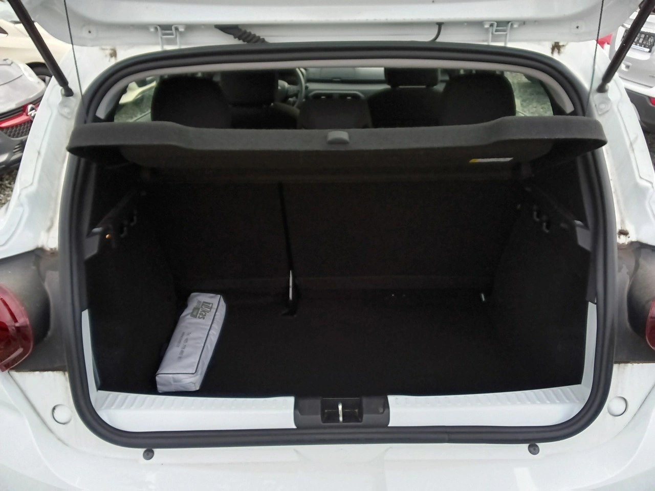 Dacia Sandero - Zdjęcie 27