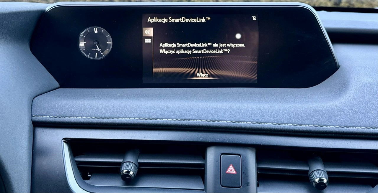 Lexus UX - Zdjęcie 25