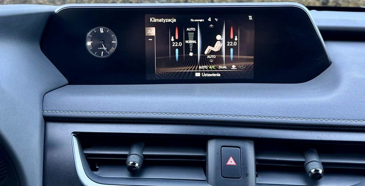 Lexus UX - Zdjęcie 29