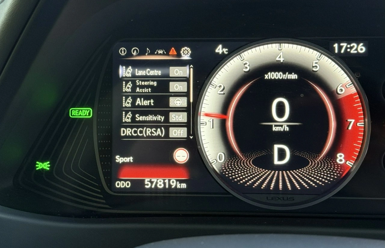 Lexus UX - Zdjęcie 30