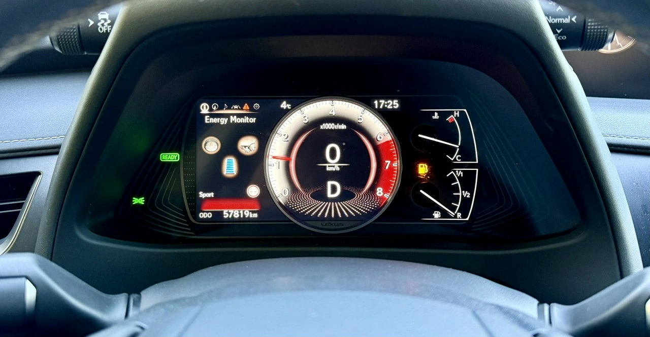 Lexus UX - Zdjęcie 31