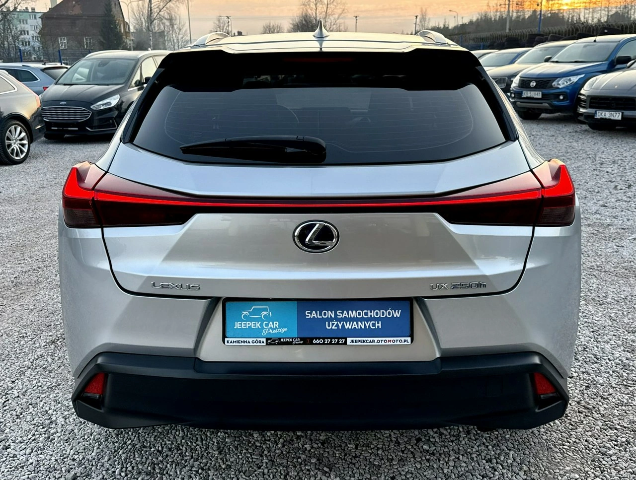 Lexus UX - Zdjęcie 5